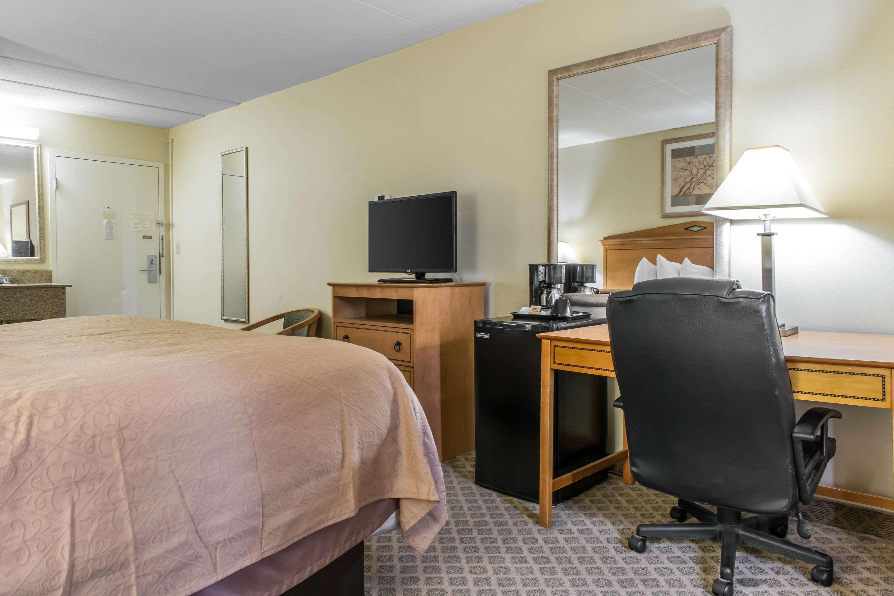 Quality Inn & Suites Fairview  Екстер'єр фото