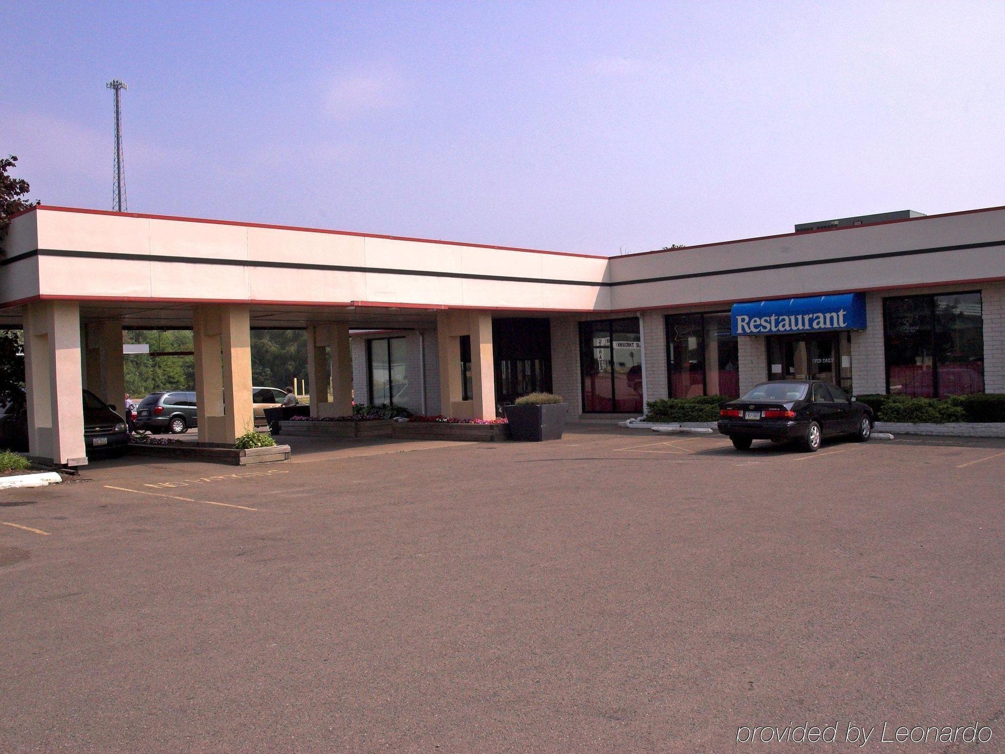 Quality Inn & Suites Fairview  Екстер'єр фото
